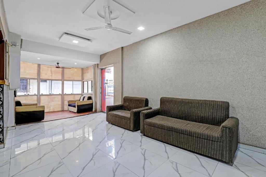 Hotel Mayura, Ankleshwar Extérieur photo