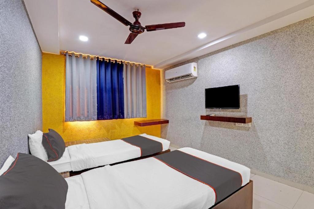 Hotel Mayura, Ankleshwar Extérieur photo