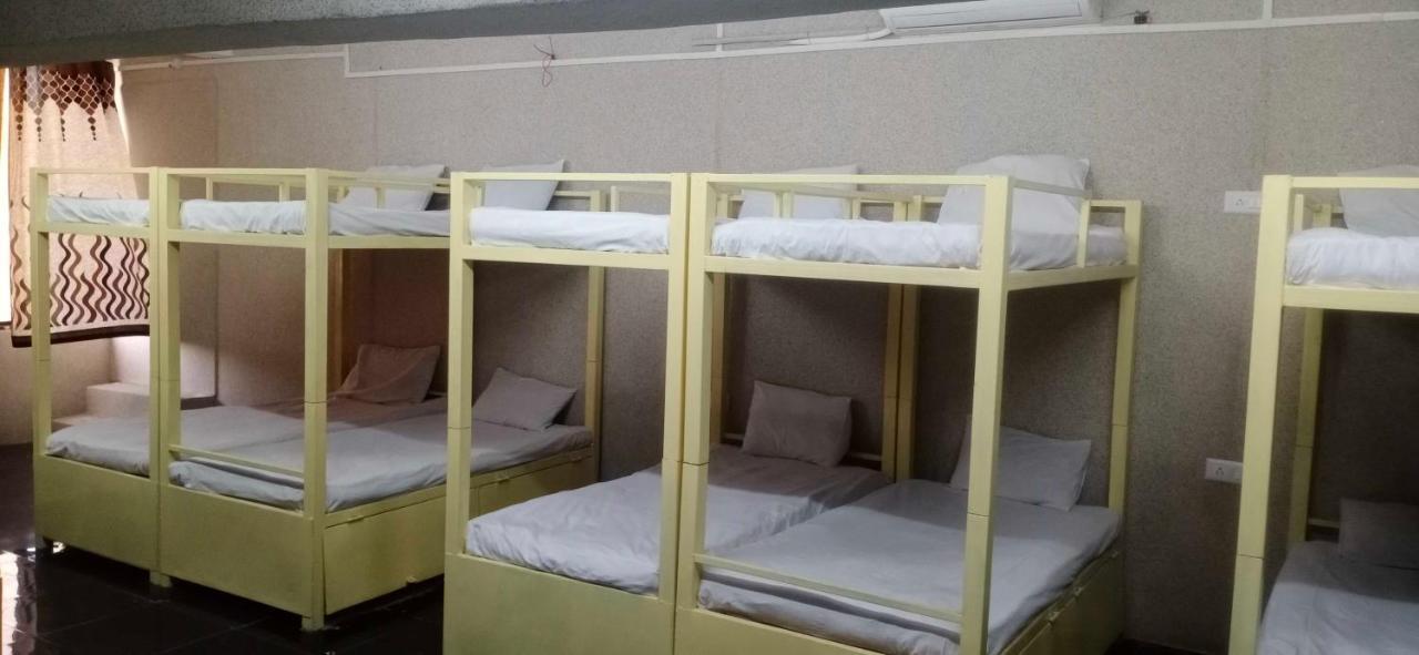 Hotel Mayura, Ankleshwar Extérieur photo