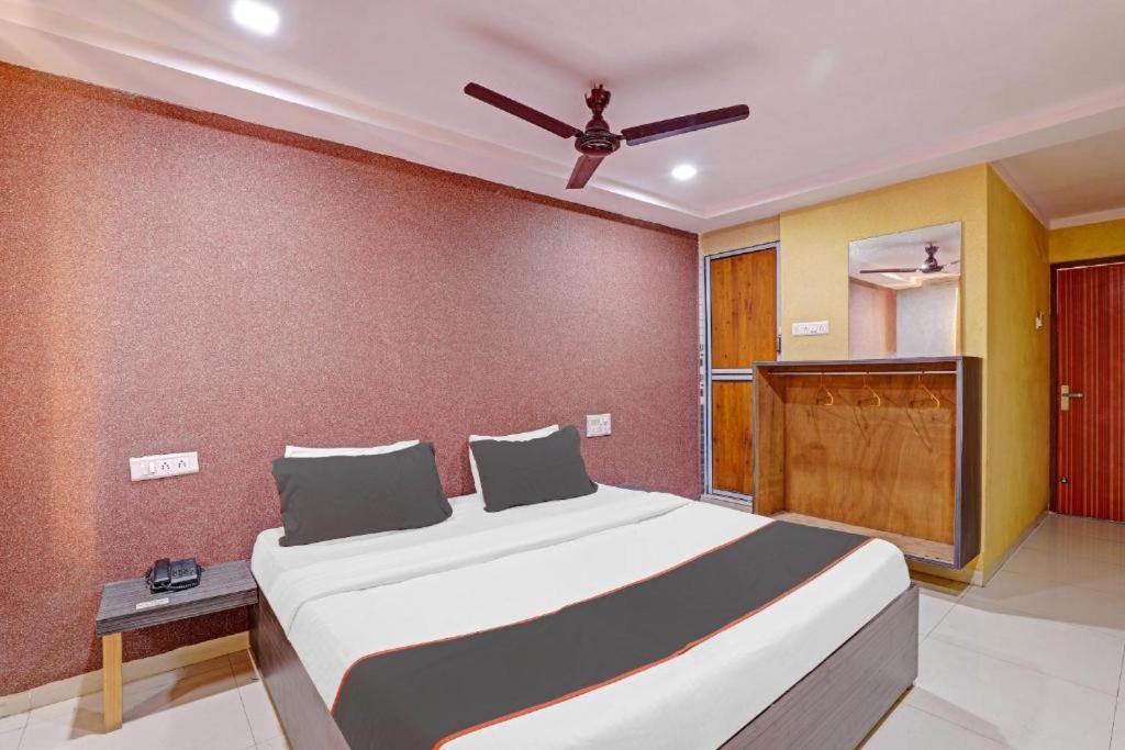 Hotel Mayura, Ankleshwar Extérieur photo