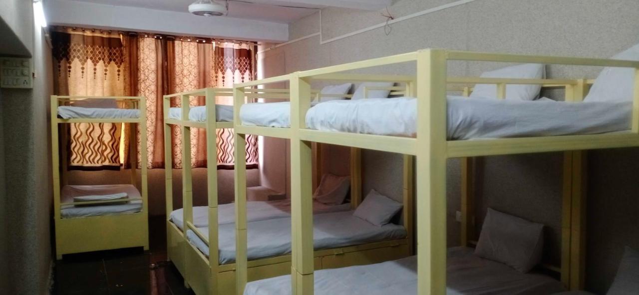 Hotel Mayura, Ankleshwar Extérieur photo
