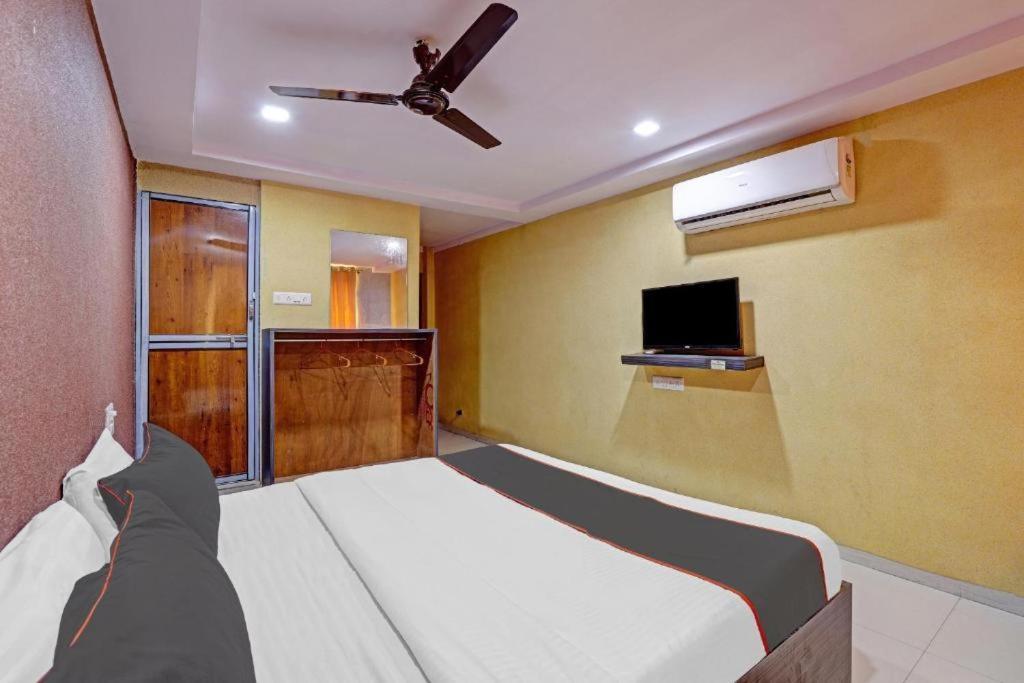 Hotel Mayura, Ankleshwar Extérieur photo
